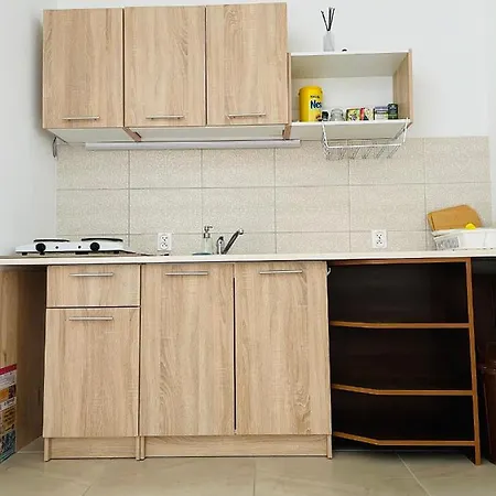 Piaf Homestay szállás *