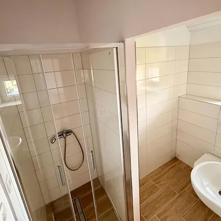 Piaf Homestay szállás Rewal